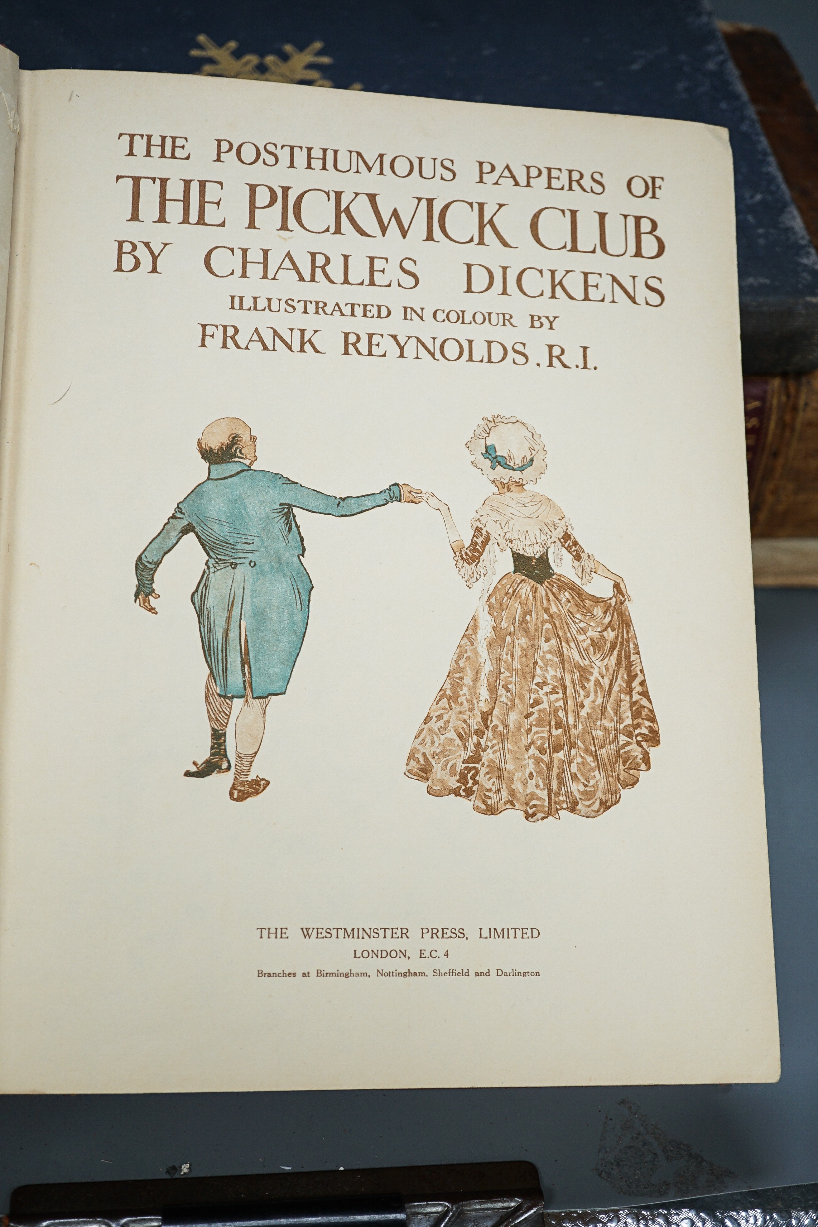 Bentley, Wilson Alwyn and Humphreys, William Jackson - Snow Crystals, 1st edition, qto, original cloth with gilt snowflake on front, spine and boards scuffed, McGraw - Hill Book Company, New York and London 1931 Footnote